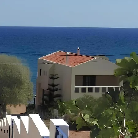 Villa Romantic House On The