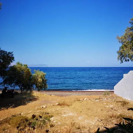 Romantic House On The וילה *
